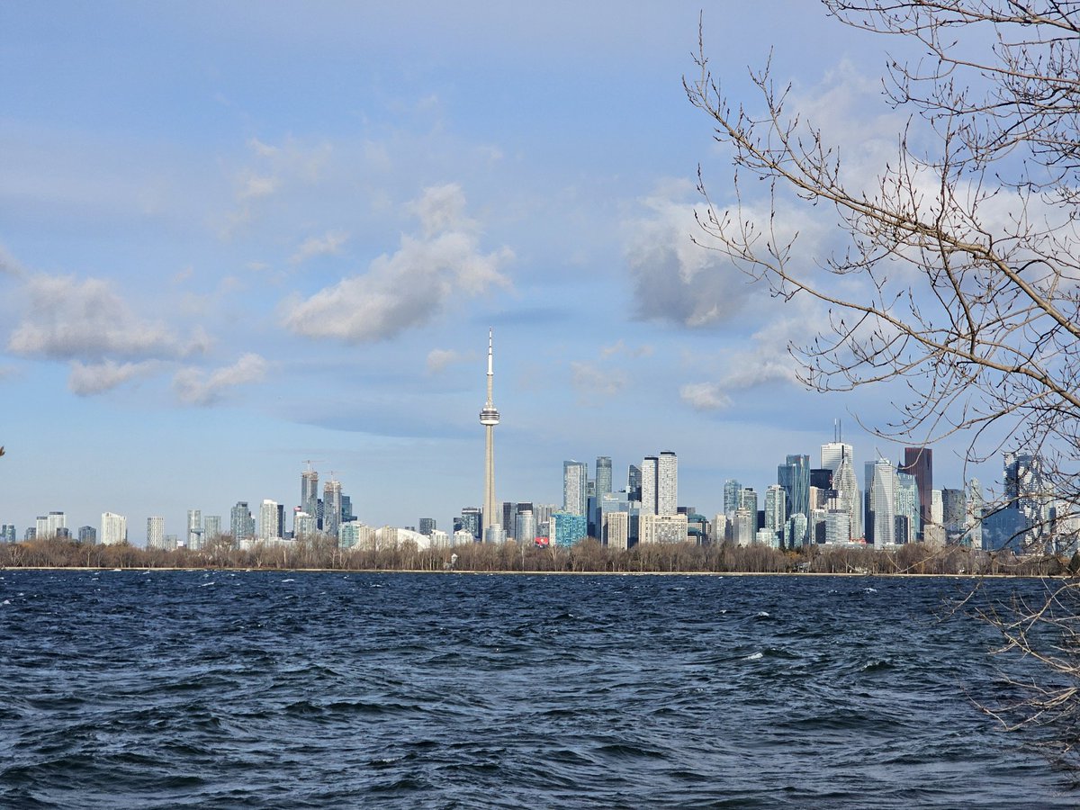 Had a blast last Sunday running up CN Tower (1,776 steps) for @WWFCanada, ending just outside elite top 10. Linked to the Tower is the Convention Centre, where #AATS2024 starts this weekend: make sure to go up North America's tallest building for #1 view of beautiful Toronto! 📸