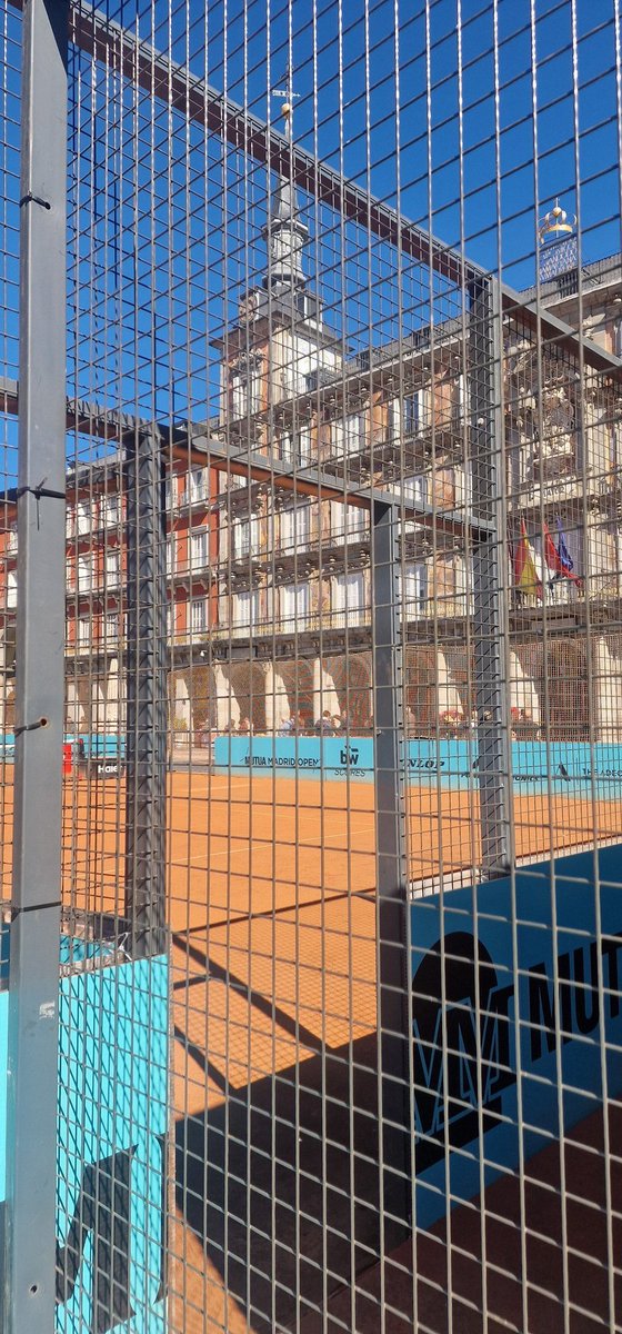 MPilarcuca's tweet photo. En el día Internacional de concienciación sobre el ruido, pedimos al alcalde @AlmeidaPP_
✅️ una Plaza Mayor de #Madrid sin megafonía
✅️ una Mesa de Coordinación con todos los agentes afectados por los usos de la #PlazaMayor
#cuidemosnuestropatrimonio
#derechoaldescanso https://t.co/RPUb85WKsX