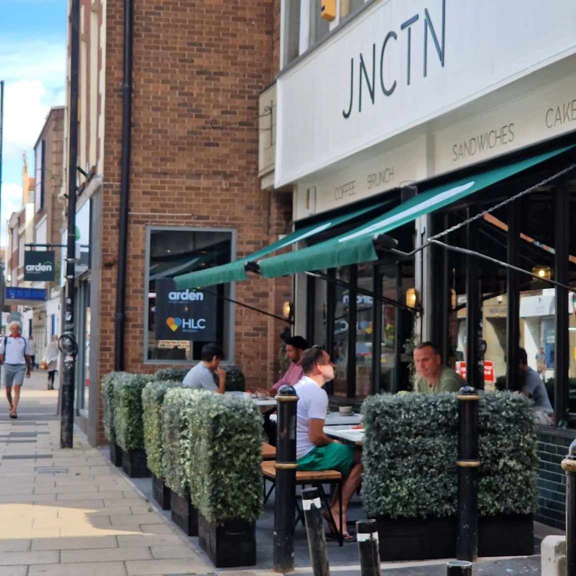 WednesdayClub1's tweet photo. LAST CHANCE TO BOOK
If you are looking to attend our networking supper on 1st May at JNCTN in Worcester please book by 12 noon tomorrow. Book online here: https://t.co/8dDgGCBYA7
#ladiesnetworking #Worcestershire https://t.co/5lz9852e6C