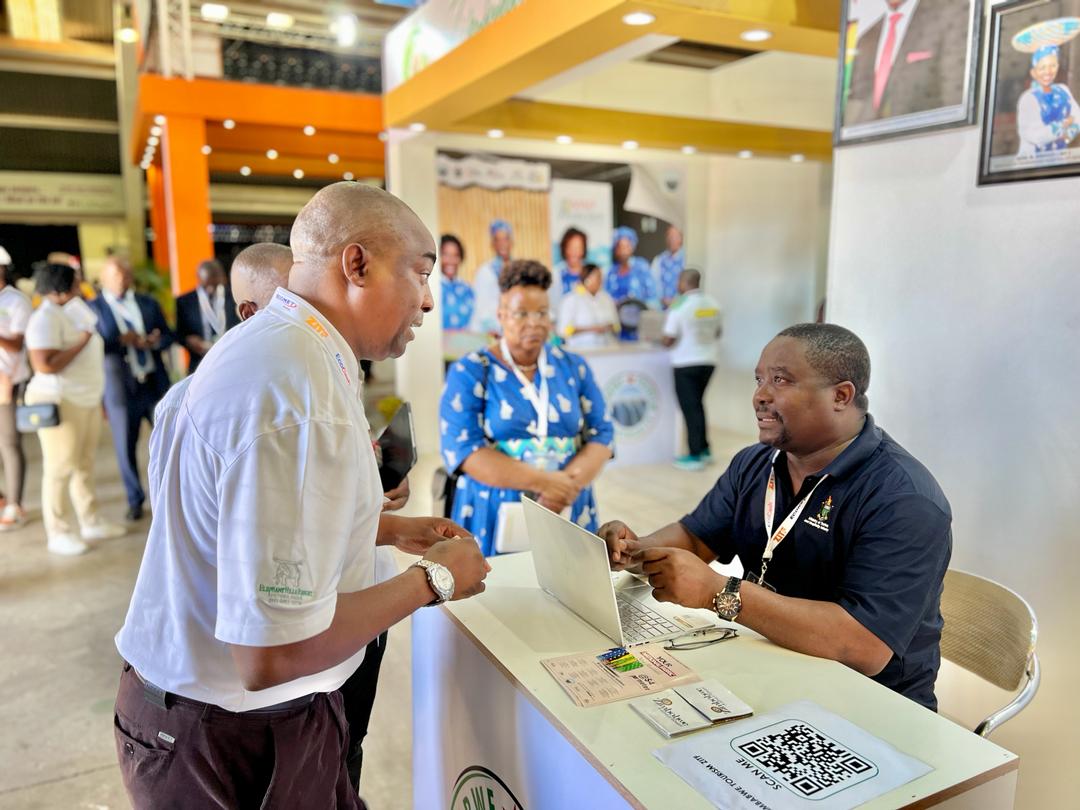 Min of Tourism and Hospitality Industry Zimbabwe tweet media