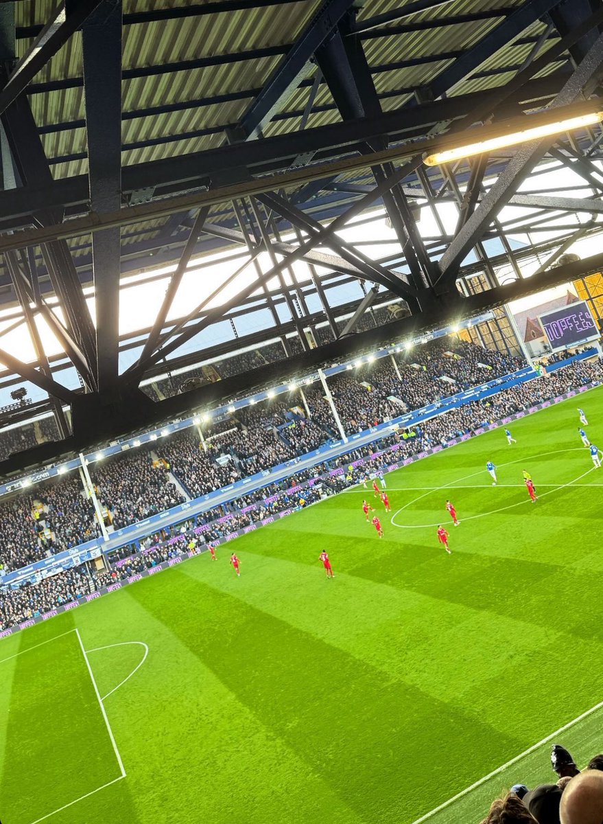 📸 @bokearnsxxx view from the away end UP THE REDS 👊🔴