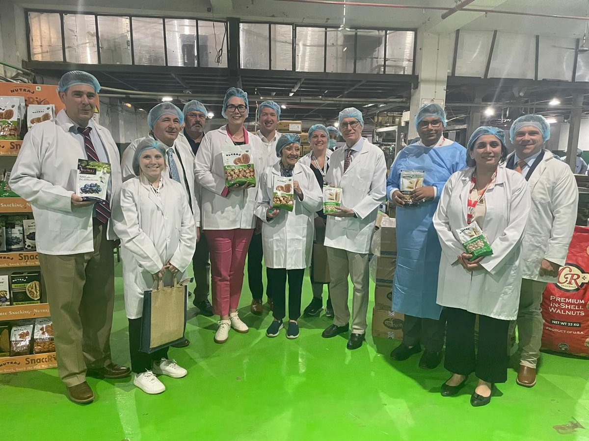 We saw first-hand how @NutrajIndia uses American pistachios, walnuts, cranberries, and tree nuts to fuel their “Passion for Nutrition.” That passion carries into the company’s work in using agriculture to uplift women and their communities. #WomenInAg #AgTradeMission