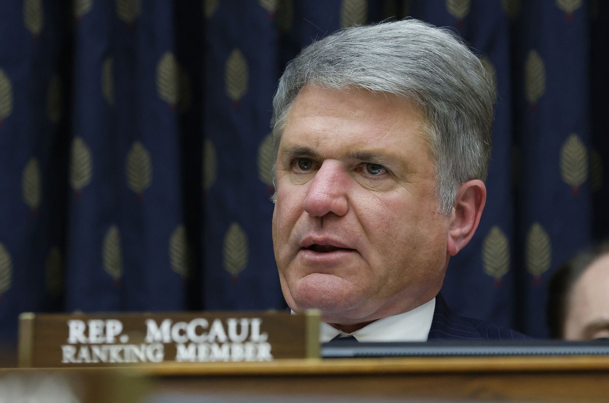 BREAKING 🚨:

Michael McCaul (R) bought $700K of META $META just two weeks before voting "yes" on bill to ban Tiktok

Timeline of events:
4/1 - Bought $350K
4/5 - Bought $350K
4/13 - Votes "Yes

How is this allowed?