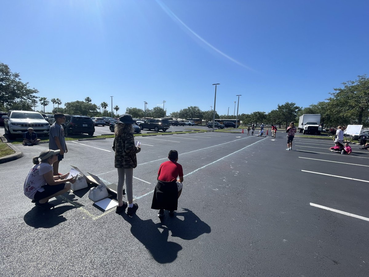 ScienceWithMoss's tweet photo. What a great job these @ROARMMS solar car racers did!! We are so proud of you!! #ccpssteam @CollierScience @collierschools https://t.co/aKFx1YvNgt