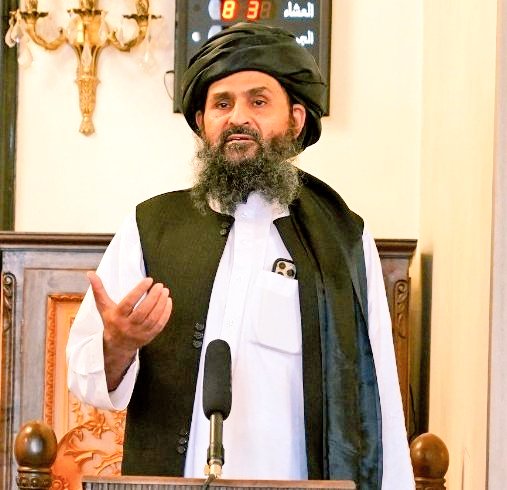 Fawzeyah01's tweet photo. د آبادی امام
دومره زړونه ورکړی چي ټام مخلوق اور واخلي♥️ https://t.co/wHx5kbsur0