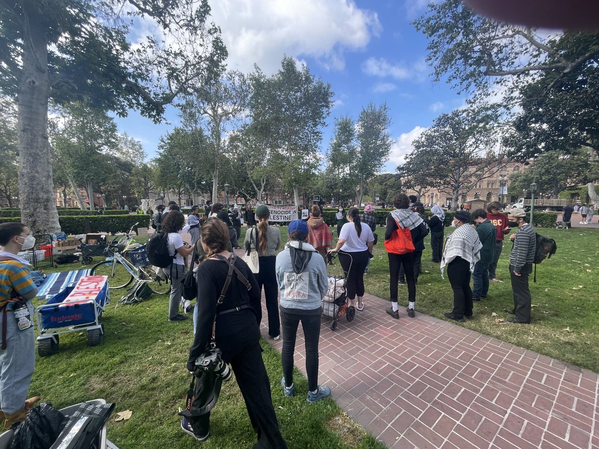 NiggaTheory's tweet photo. Going down @USC #DivestFromDeath https://t.co/2hEfJah9b1