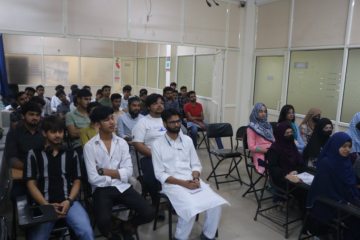 The Inaugural Session of the Free Residential Coaching for CUET-UG under the Framing Academia project of SIO was held today @ the Centre for Training & Academic Guidance New Delhi. 

The program was addressed by JIH leaders Tanveer Ahmad, Salimullah Khan & SIO National Leaders.