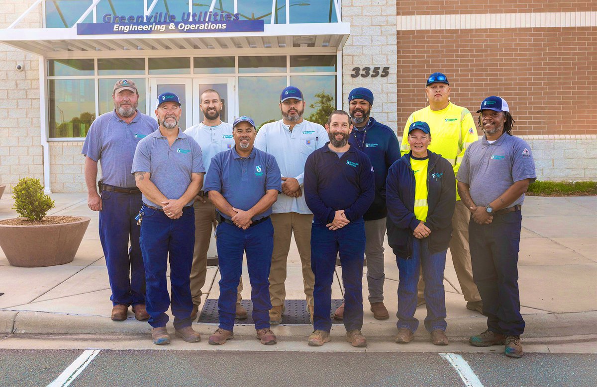 Join us in thanking our Utility Locators for their work w/damage prevention during #locatorsafetyweek!  Our Locators provide an essential service to our customers & GUC staff. Thanks to Angie, Billy,…