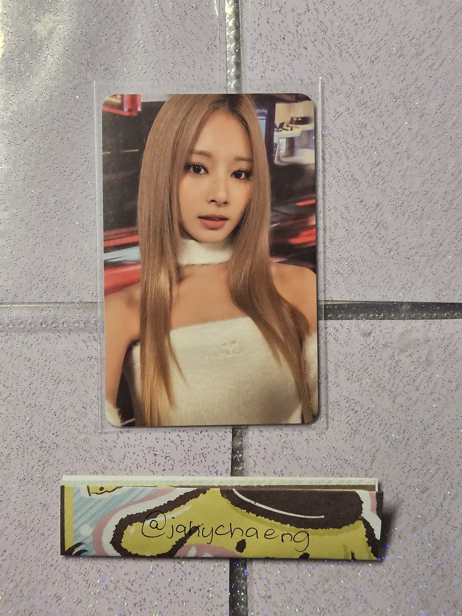 jahychaeng's tweet photo. wts lfb twice tzuyu ready to be rtb album pc ph

Tzuyu Barbie (ihhh what if ayaw ko ibigay)
— ₱139 + pf lsf
— good condi
— mine to claim https://t.co/mosMmYdCNS