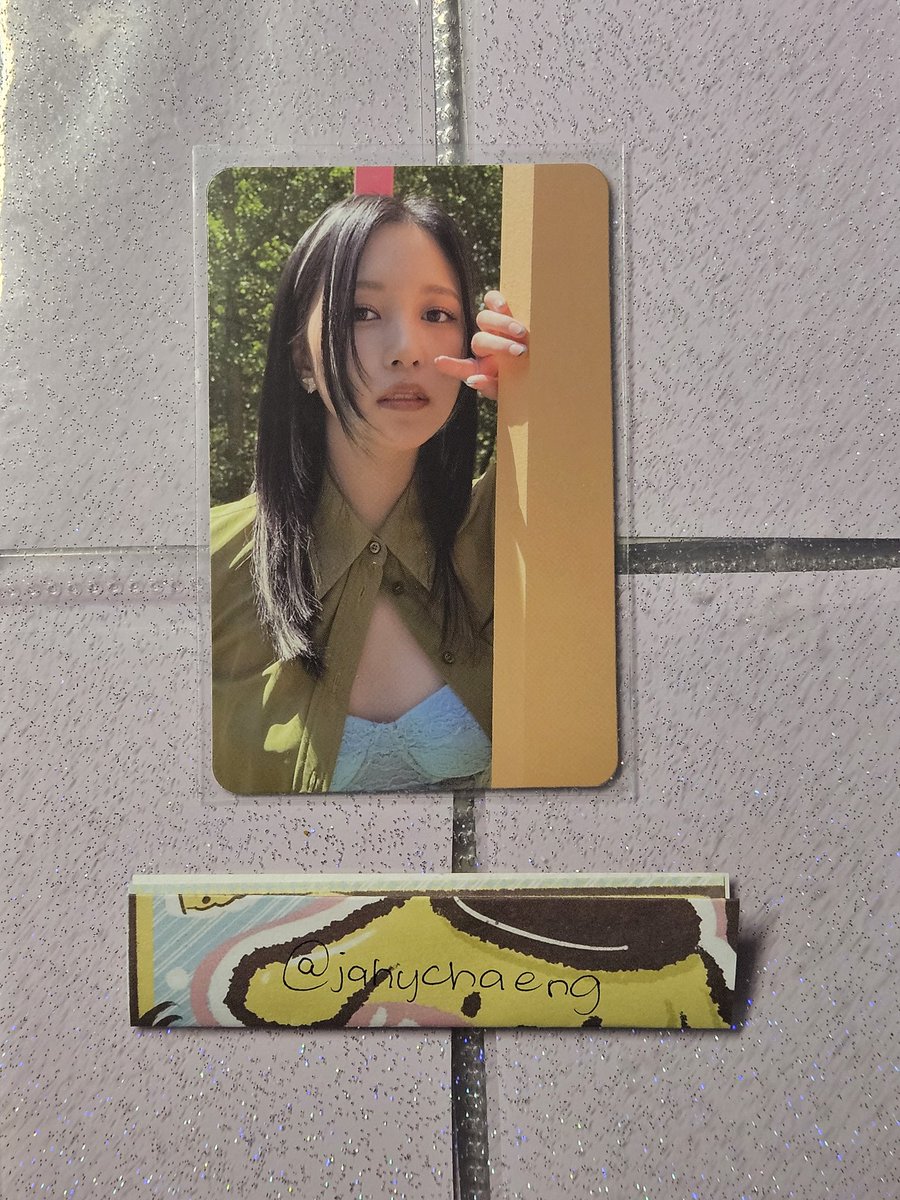 jahychaeng's tweet photo. wts lfb twice mina between 1&amp;2 album pc ph

Mina B1&amp;2 
— ₱135 + pf lsf 
— mint condi
— mine to claim https://t.co/blSybut1jJ
