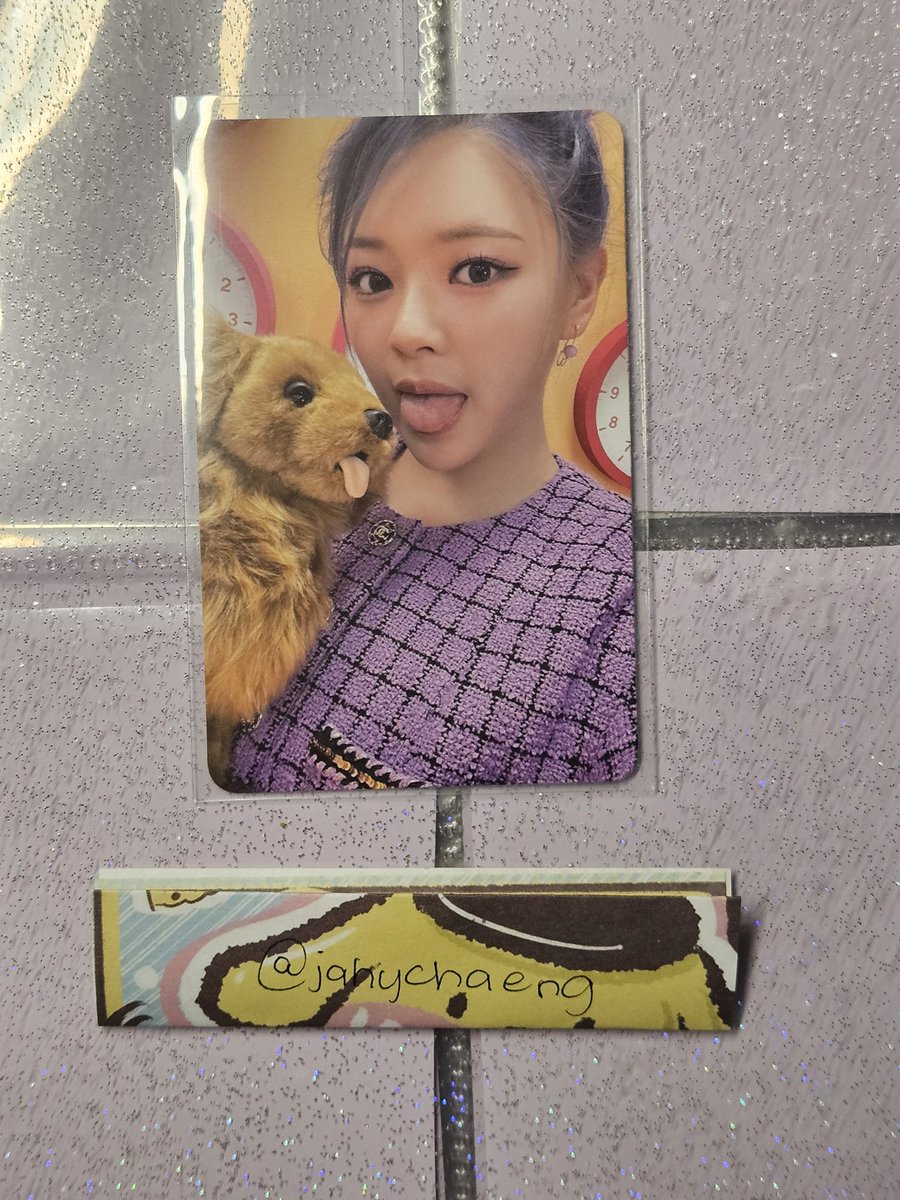 jahychaeng's tweet photo. wts lfb twice jeongyeon between 1&amp;2 b1&amp;2 album pc ph

Jeongyeon Dog (ang cute huhu)
— ₱130 + pf lsf
— mint condi
— mine to claim https://t.co/NJ4QA4DLEk