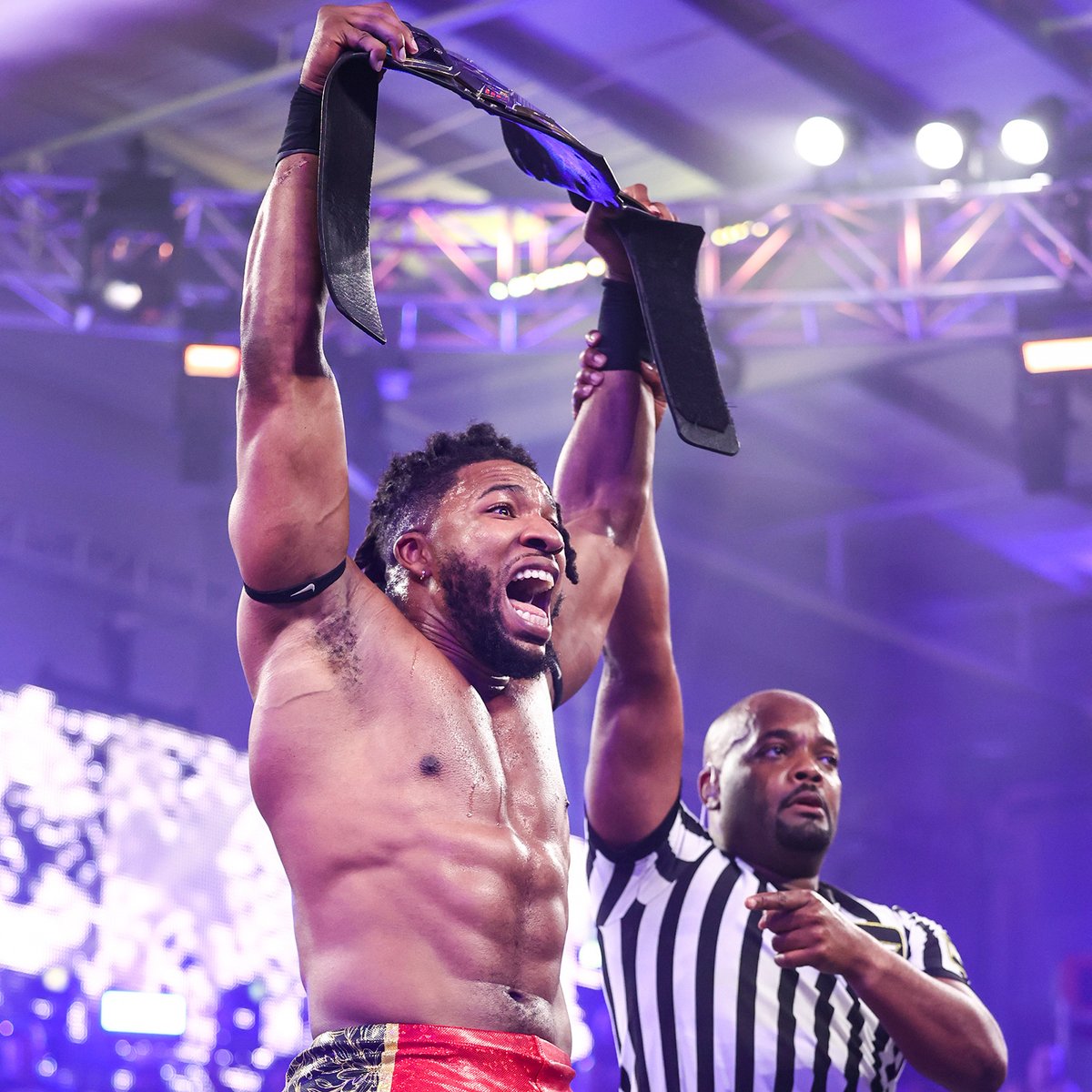 WWE's tweet photo. AND. NEW. https://t.co/kkRw9Fb5kh