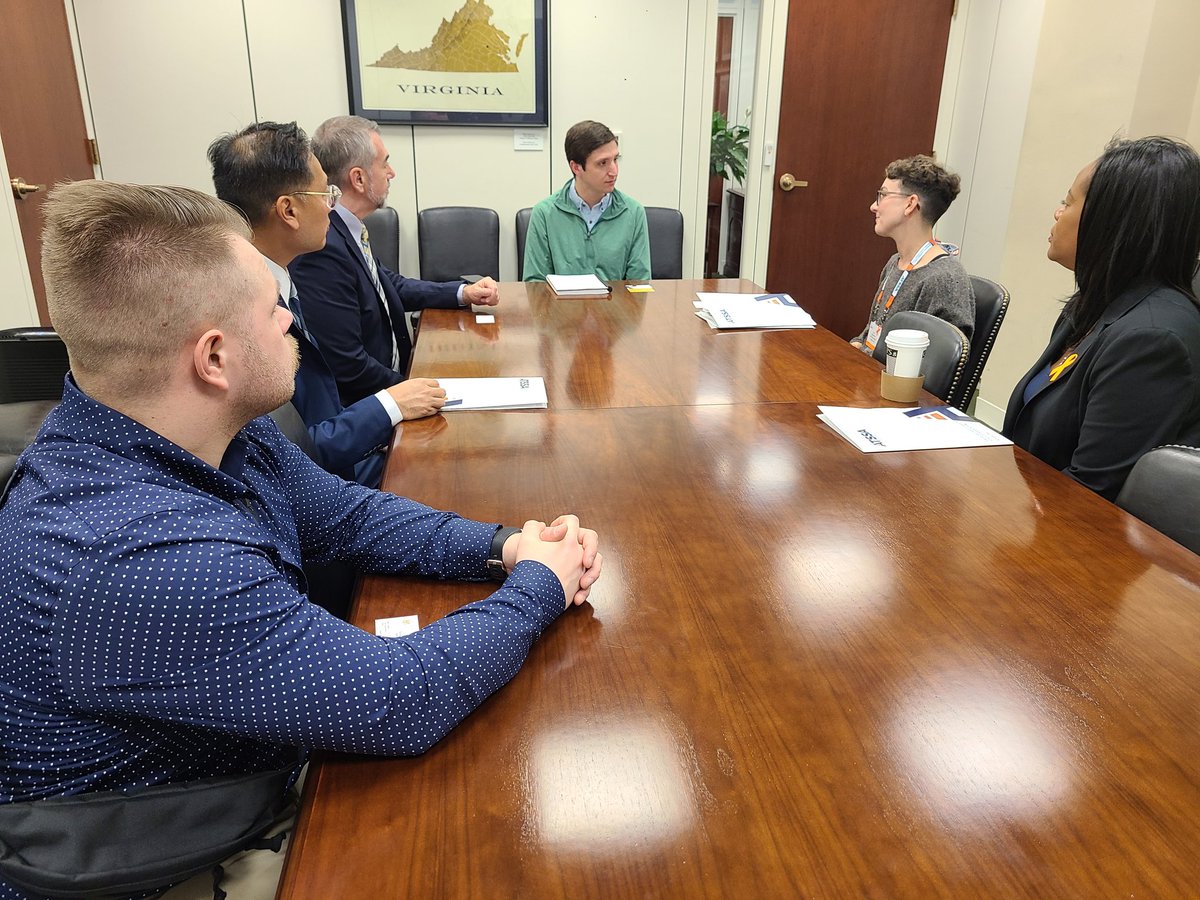 #ATSSA staff thanked the office of Sen Mark Warner for taking the time to discuss #infrastructure funding and the crucial support it provides #TowardZeroDeaths on our nation's roads. #ATSSAFlyIn @USDOT
