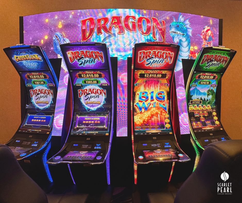 ScarletPearl_MS's tweet image. 💃🏼 If luck be a lady tonight, dance with her at Scarlet Pearl. 🎰 #winatthepearl #magiclamp #dragonspin #slots #dibervillemissisippi #biloximississippi