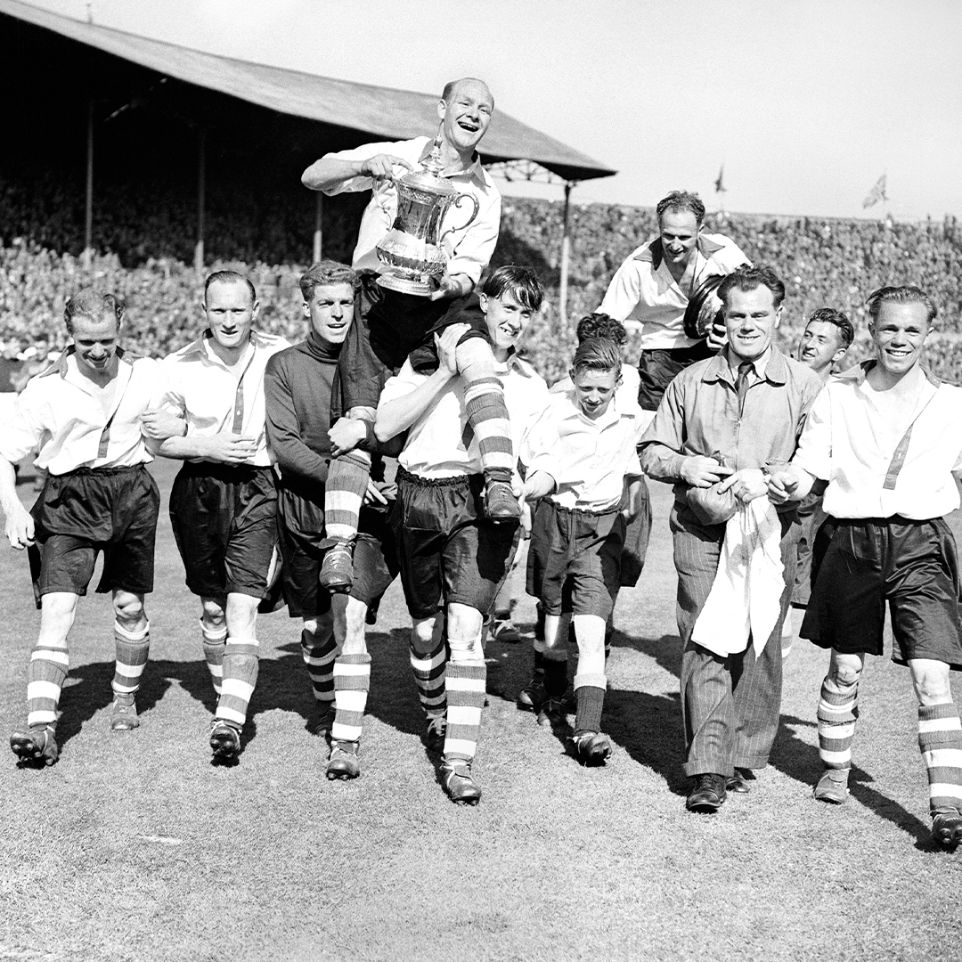 On this day in 1947, we lifted the FA Cup! 🏆 Still the crown jewel in south-east London football 👑 #cafc