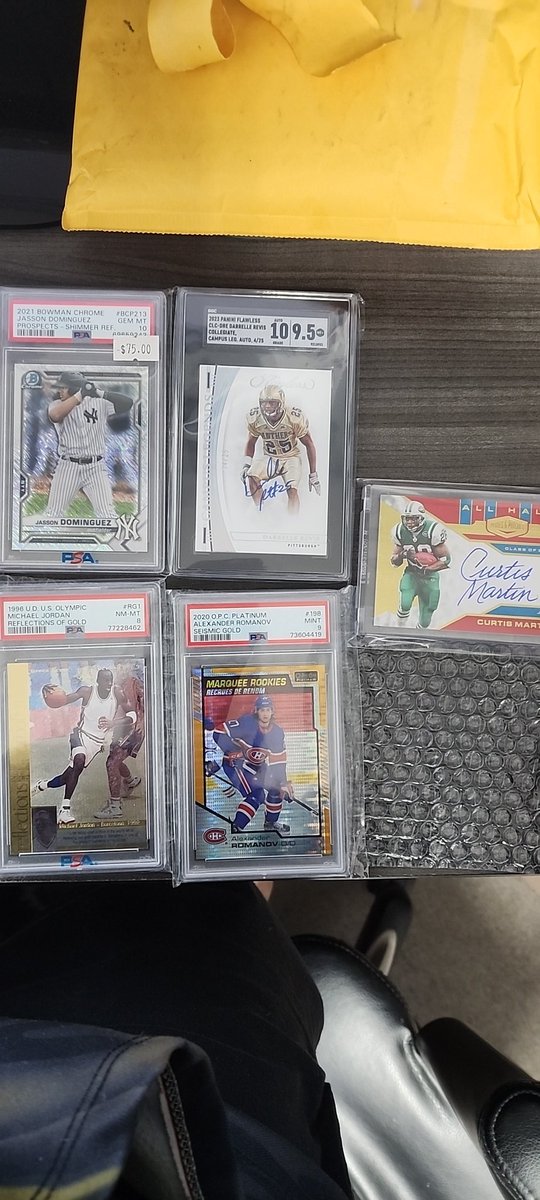 Mail day via @mycard_post Another successful trade in the books! #mycardpost