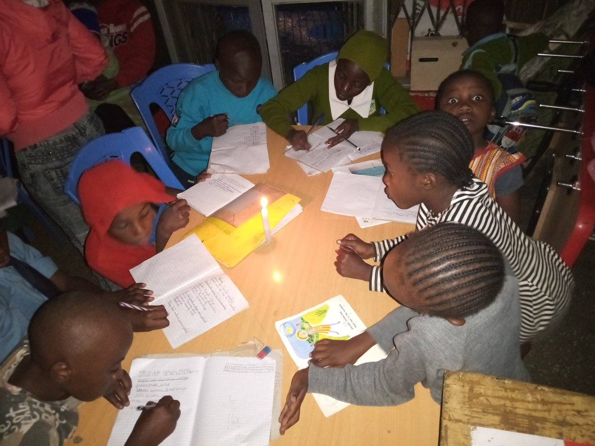 challengeaid_a's tweet photo. Celebrate the power of books and the joy of reading on World Book Day!
#Readyourway
#challengeaid
#schoolsofhope https://t.co/YU4srWldCH