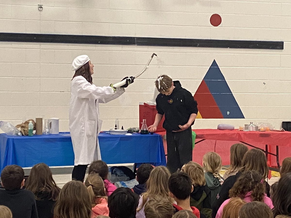 Ms.Roedig (@missroedig) on Twitter photo We had a super awesome presentation today by Mad Science 👩🏻🔬🧪 My grade 6 students enjoyed being the guinea pigs <a href="/HolySpiritOCSB/">Holy Spirit School</a> We had a super awesome presentation today by Mad Science 👩🏻🔬🧪 My grade 6 students enjoyed being the guinea pigs <a href="/HolySpiritOCSB/">Holy Spirit School</a>