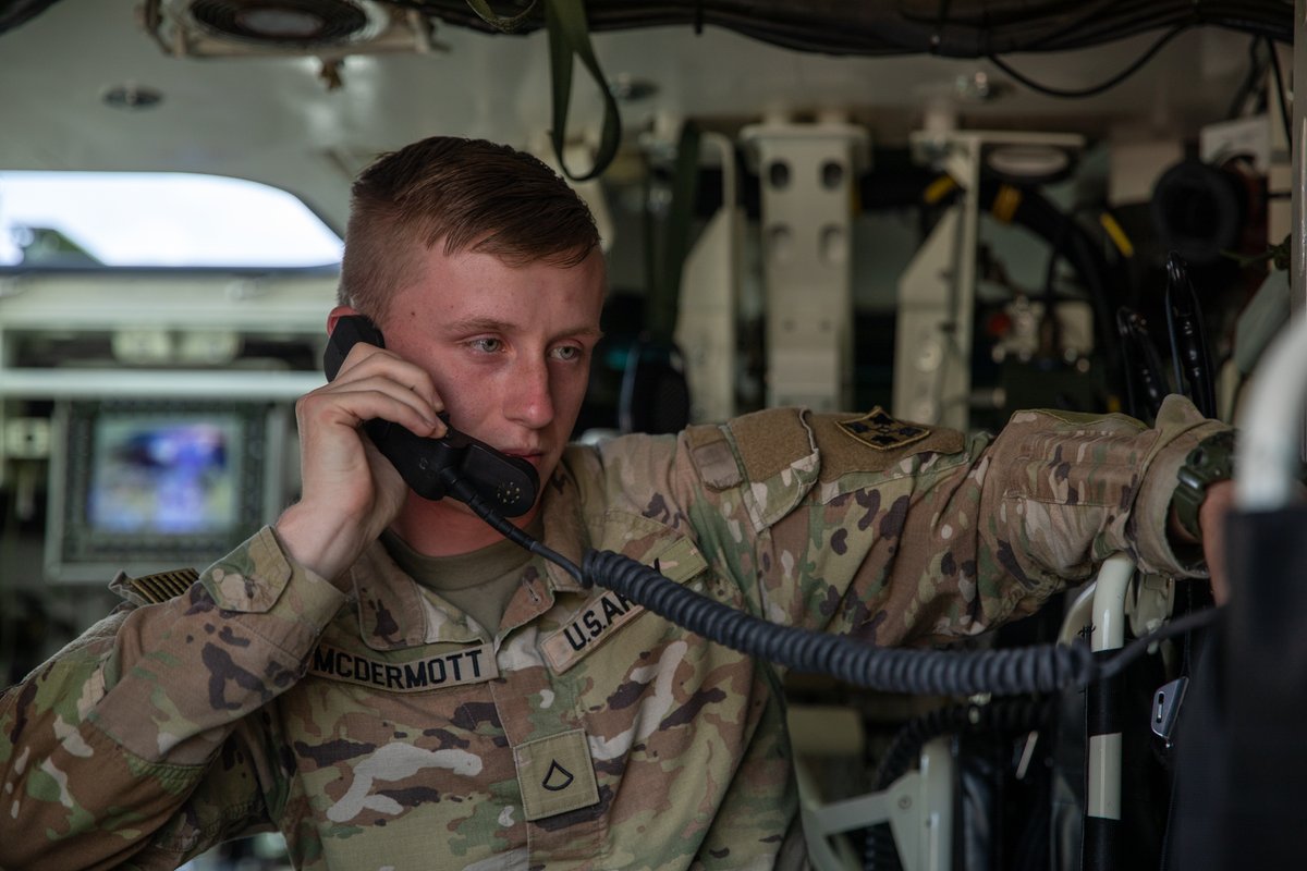 4thInfDiv's tweet image. Nicer weather this week has helped kick off Ivy Sting III, a 4th Infantry Division HQ CPX, where Soldiers from DIVARTY and HHBN are practicing their skills at the Mission Training Center (MTC) prior to the large-scale Ivy Mass LFX exercise this summer.
#ReadyPeople 
#LethalTeams