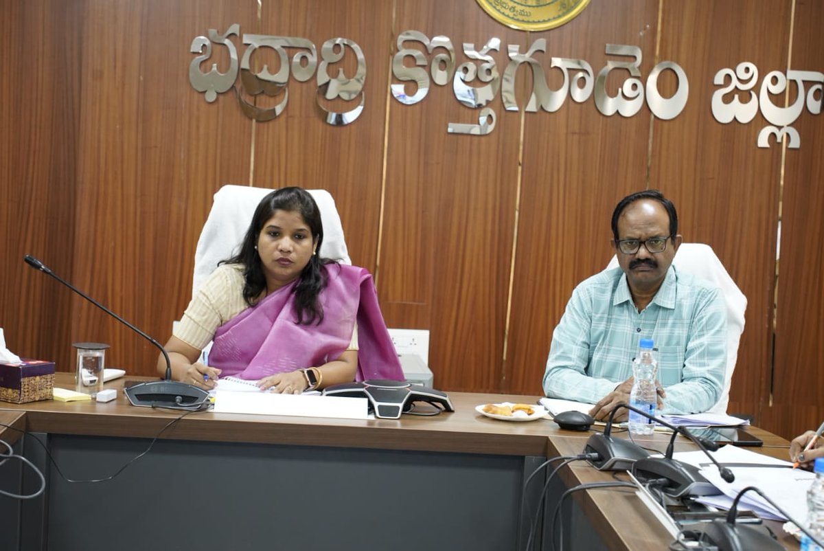 DEO_Bhadradri's tweet photo. The District Collector participated in the video conference held with the Collectors of all the districts organized by Vikas Raj IAS, CEO, Telangana, along with other senior officials, on the issues of scrutiny of nominations, (1/2) https://t.co/Ta1SQO5Wvg