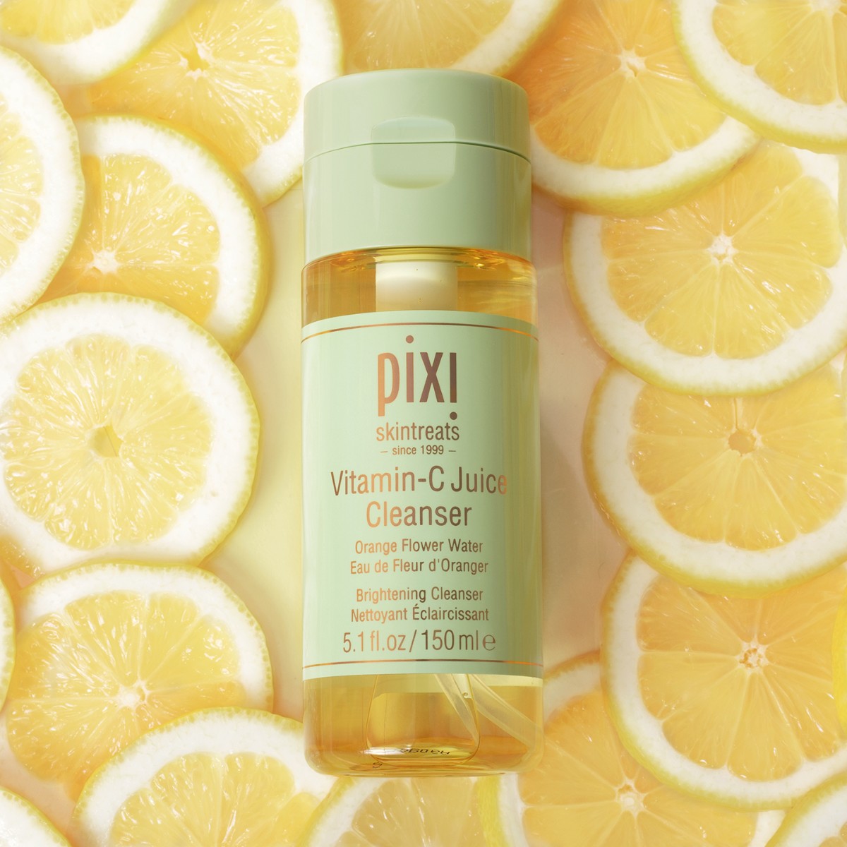 Cleanse, tone and brighten with our Vitamin-C Juice Cleanser! This cleansing juice will help preserve and protect complexion while boosting skin's natural luminosity. ⠀⠀⠀⠀⠀⠀⠀⠀⠀ 🍋 Orange Flower Water 🍋 Vitamin-C 🍋 Ferulic Acid ⠀⠀⠀⠀⠀⠀⠀⠀⠀ #PixiBeauty #Skintreats