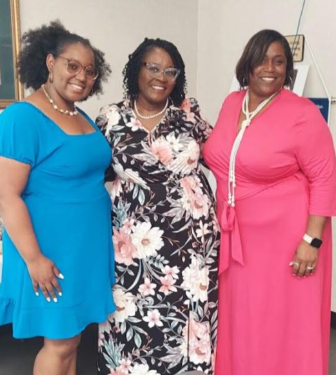 FESstingrays's tweet image. Happy Administrative Professionals Week! The Stellar Stingray family is proud and grateful for all the work you do for us.  Great teamwork and collaboration!