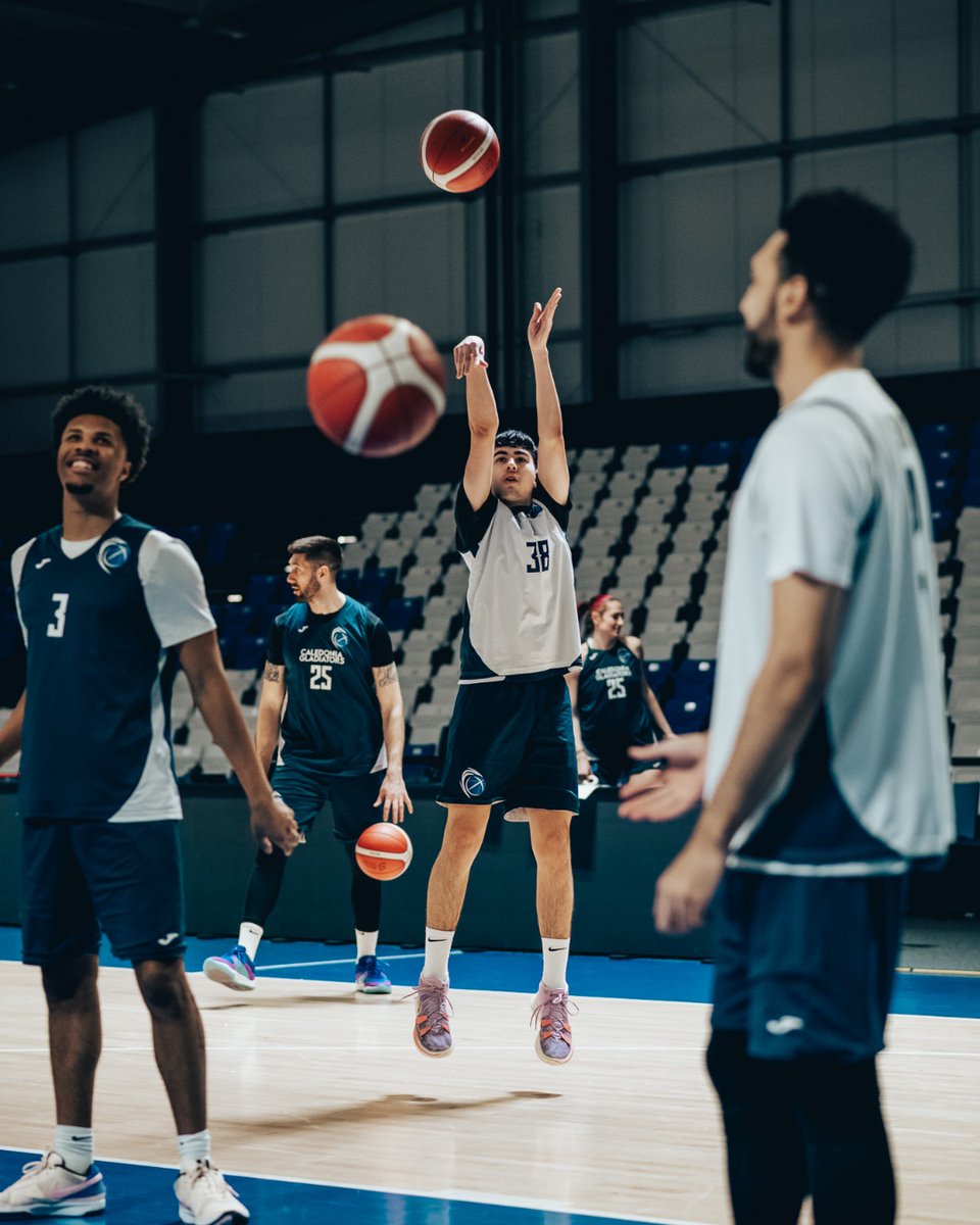 Putting in the work 💪 

🎟 linktr.ee/caledonia_glad…

#WeAreCaledonia #GoGladiators #BritishBasketball