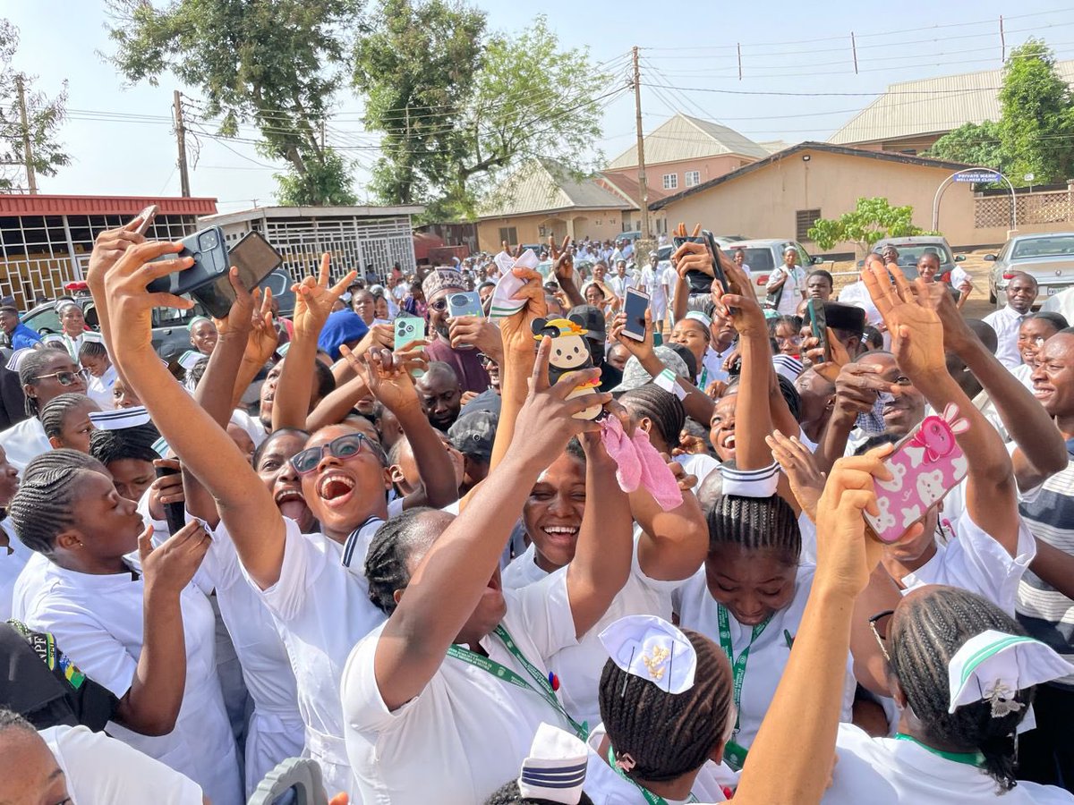 His presence brings nothing but joy! 🤩 PO! The people’s President. 📍College of Nursing Sciences, St Gerald Hospital, Kaduna.