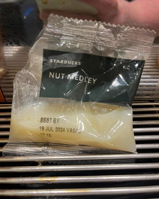 Saw this on a Starbucks group😂 it is white mocha but as a former barista turned 💙🤍 model, this is the<a href="/tag/dance"class="tags"><span>#dance</span></a><a href="/tag/interiordesign"class="tags"><span>#interiordesign</span></a><a href="/tag/redhead"class="tags"><span>#redhead</span></a><a href="/tag/jokes"class="tags"><span>#jokes</span></a><a href="/tag/dancing"class="tags"><span>#dancing</span></a>