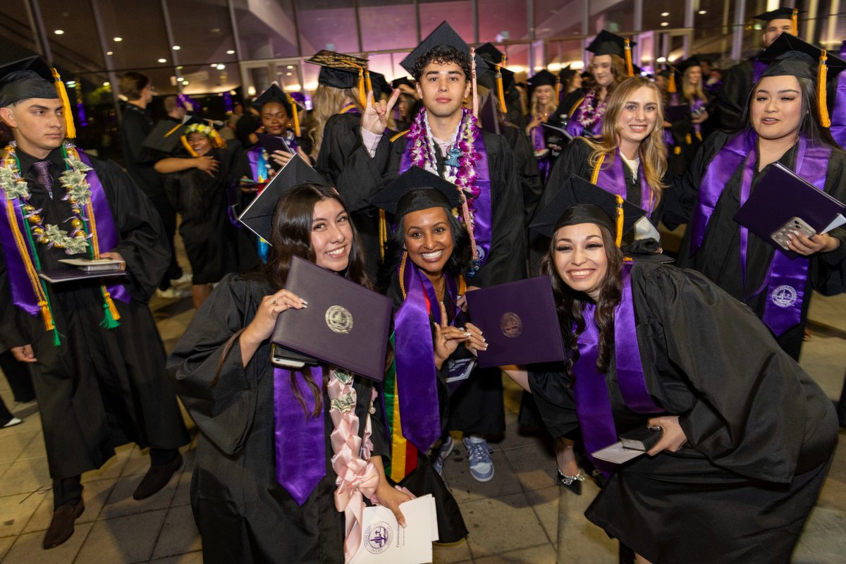 GCUAlumni's tweet image. Spring Commencements officially begin tomorrow! If you're graduating this weekend, comment "🎓💜" below! #GCUAlumni #GCUCommencements #2024Graduate