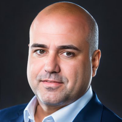 ExecFatherhood's tweet photo. #NewProfilePic https://t.co/8ICuJuoXu2