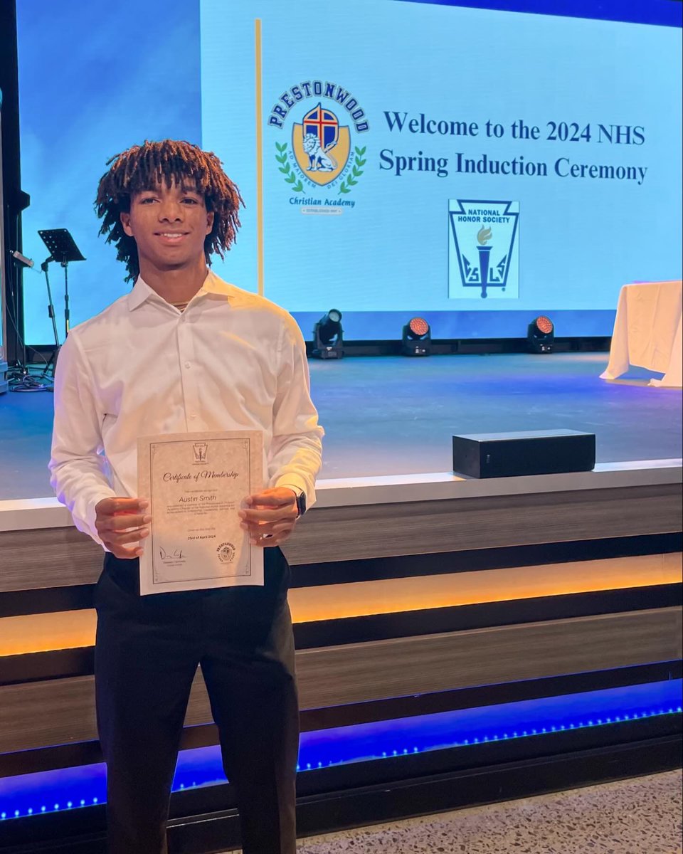 asmith_austin's tweet photo. Proud to be inducted into the National Honor Society at Prestonwood Christian Academy @PCAAthletics @Prestonwood_BSB https://t.co/Z5VPG49MSZ