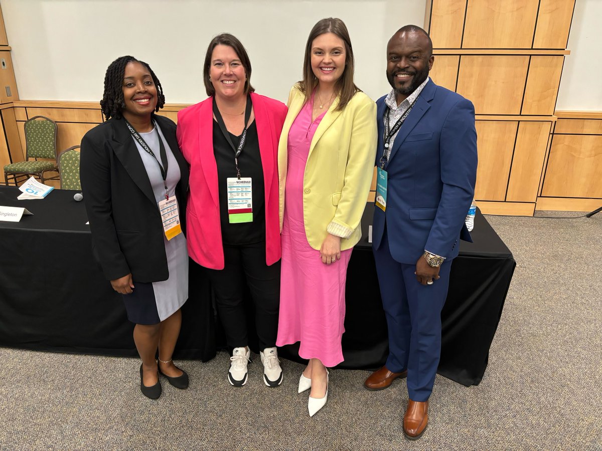 sccompetes's tweet image. Jamie DeMent, Director of SC Tech, recently attended the Women in Industry Day in Charleston, SC. The event was a wonderful celebration of women from various sectors coming together. Jamie had the opportunity to moderate a panel on &quot;Connections and Networking.&quot; #SCTech #SCWIT
