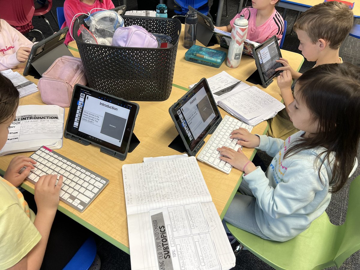 2nd graders in Mrs. Pfeffer’s class are working hard on turning their animal research notes into a #Keynote nonfiction book- stay tuned! <a href="/ctlbulldogs/">Centennial School</a> <a href="/OSD135/">Orland District 135</a> <a href="/AppleEDU/">Apple Education</a>