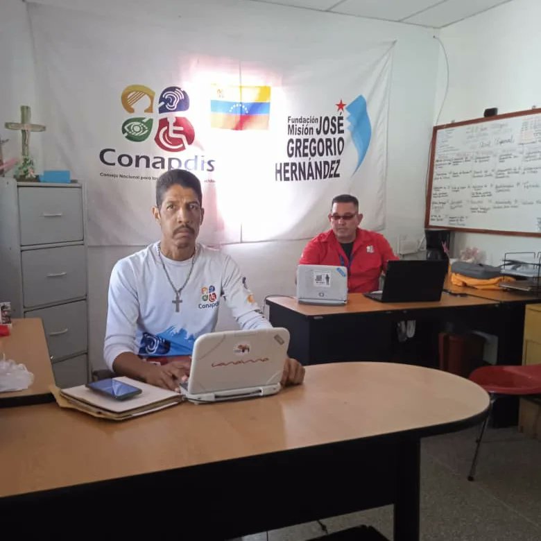 Seguimos avanzando como un gran equipo <a href="/Conapdis/">Conapdisvenezuelaoficial</a> MJGH, Diresipcd y el <a href="/MOSUPDIS22/">MOSUPDIS</a> realizando las Jornadas 3C en el marco del Mes de la educacion especial. <a href="/NicolasMaduro/">Nicolás Maduro</a> <a href="/sramirez_fp/">Soraida Ramirez</a> <a href="/MariaGabiAN/">Maria Gabriela Vega</a> <a href="/PartidoPSUV/">PSUV</a>