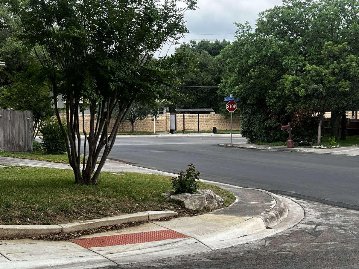 Back in time to 1986- was in the neighborhood where I first grew up with my BFF. Passed the corner of the location of our first Lemonade Stand. 
Memories. 

Taught me profound lessons as a 6 year old. 

🍋🥤

#CryptoArt #SanAntonio #LemonadeStand