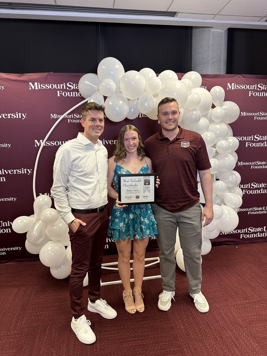 Missouri State Cheerleading tweet media