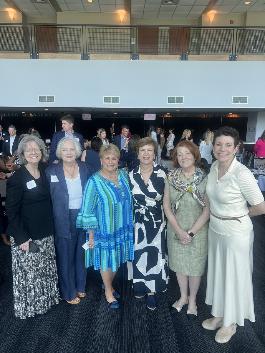 Celebrating @estie_hf at the @nashvillebiz Women of Influence luncheon!  Proud to call her my dear friend!  @BethWinstead @mollyleachpratt @Lucky_Dog5 #welldeserved #womensupportingwomen