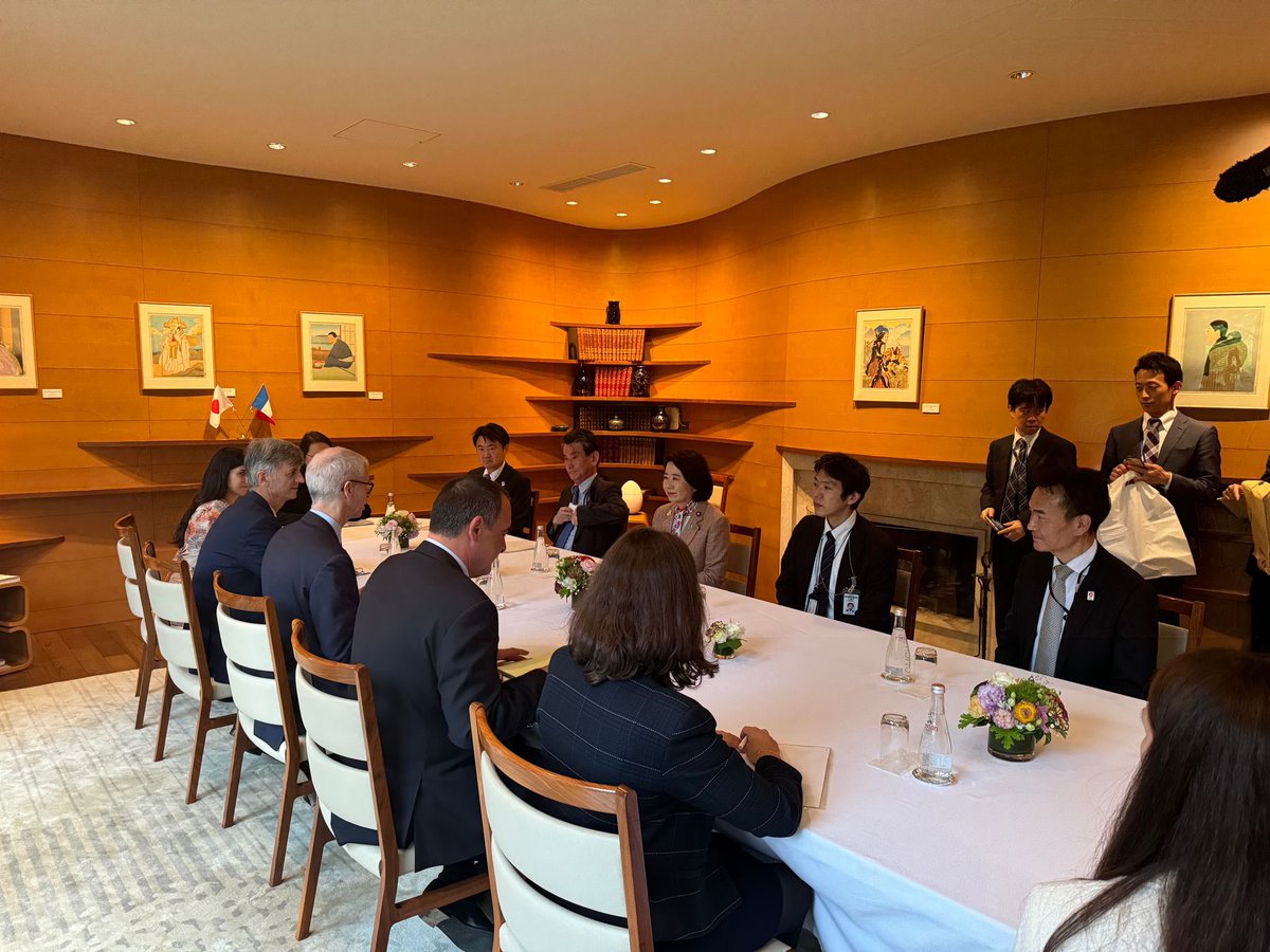 J'ai redit à la Ministre <a href="/jimihanako/">自見はなこ🌻参議院議員</a> la mobilisation de la France en faveur du succès de l’Exposition universelle <a href="/expo2025japan/">Expo 2025 Osaka Kansai</a>. 

L'histoire des expositions universelles est étroitement liée à celle de la France, qui a pris part à toutes depuis 1851. À Osaka en 2025, nous