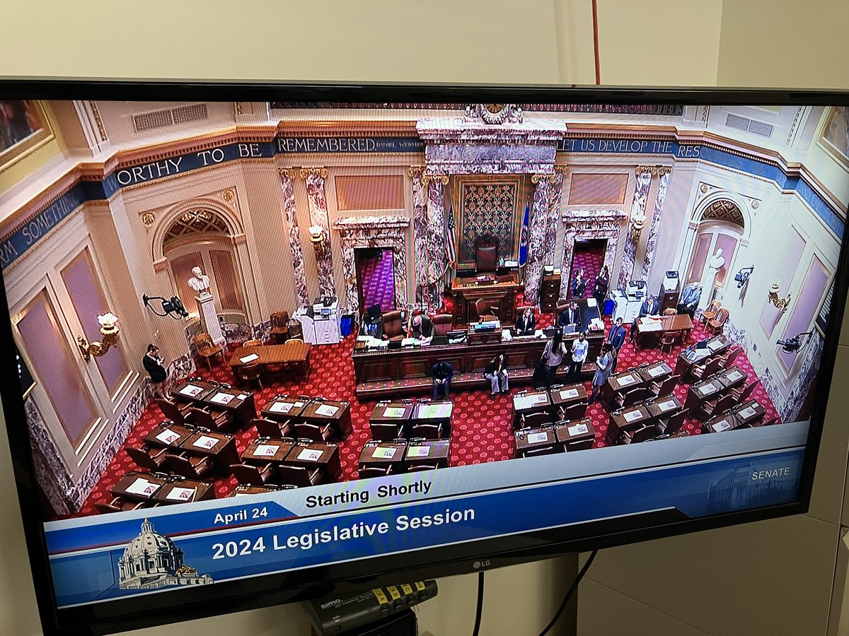 DEVELOPING: All eyes on MN Senate where lawmakers are returning from Passover break for first floor session since DFL Sen. Nicole Mitchell’s arrest on a burglary charge. All bills have been pulled from consideration today and she’s not expected to attend.