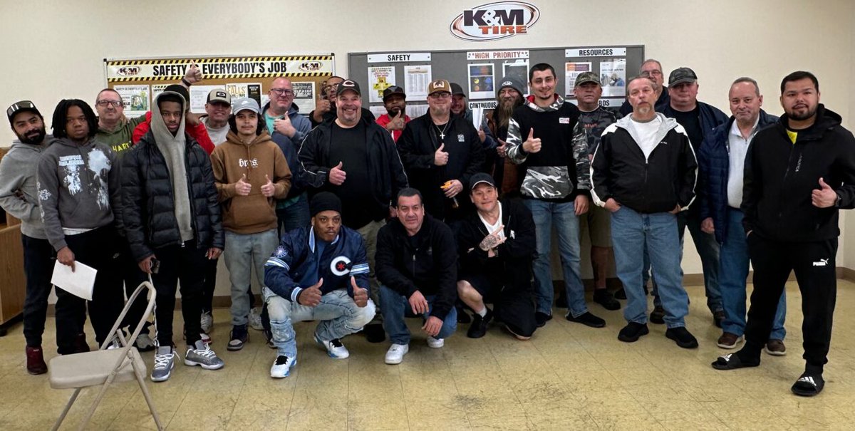 K&M TIRE WORKERS SECURE FIRST TEAMSTERS CONTRACT! ✊ Congratulations to members of #Teamsters Local 330 in Illinois who have ratified their first collective bargaining agreement with K&M Tire! The contract covers 43 drivers and warehouse workers at the Dekalb facility. “K&M…
