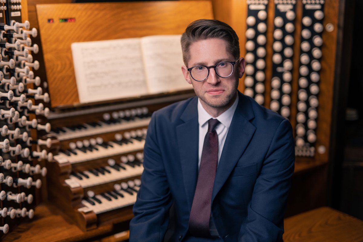 Congratulations to our Sub-Organist, Peter Holder, who has been made a Fellow of the Royal Academy of Music. He has been recognised for his role as principal organist at the State Funeral of Queen Elizabeth II and the Coronation of The King and Queen: westminster-abbey.org/abbey-news/abb…