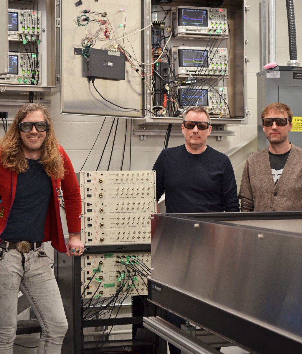 General Fusion (@generalfusion) on Twitter photo 😎 We're installing new Thomson scattering polychromators from <a href="/UKAEAofficial/">UK Atomic Energy Authority</a> on our plasma injector, which will allow us to obtain more detailed temperature & density profiles as we scale up for LM26.
🤝 We're working with top experts worldwide to advance our MTF technology! 😎 We're installing new Thomson scattering polychromators from <a href="/UKAEAofficial/">UK Atomic Energy Authority</a> on our plasma injector, which will allow us to obtain more detailed temperature & density profiles as we scale up for LM26.
🤝 We're working with top experts worldwide to advance our MTF technology!