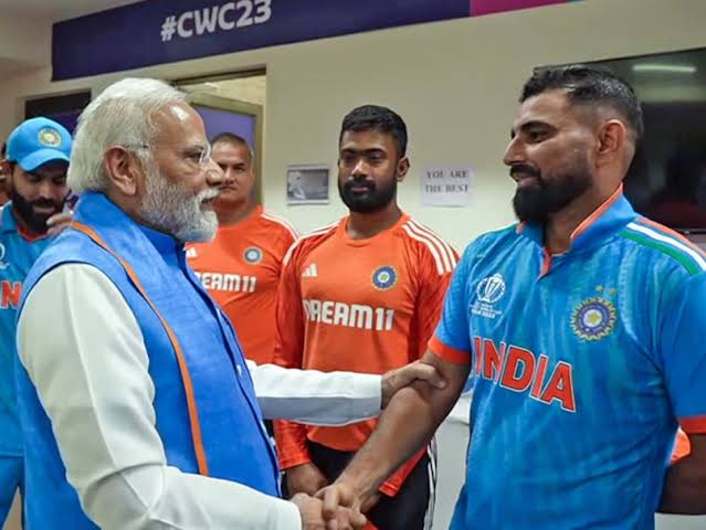 Where is #Mohammedshami after this? #panautimodi