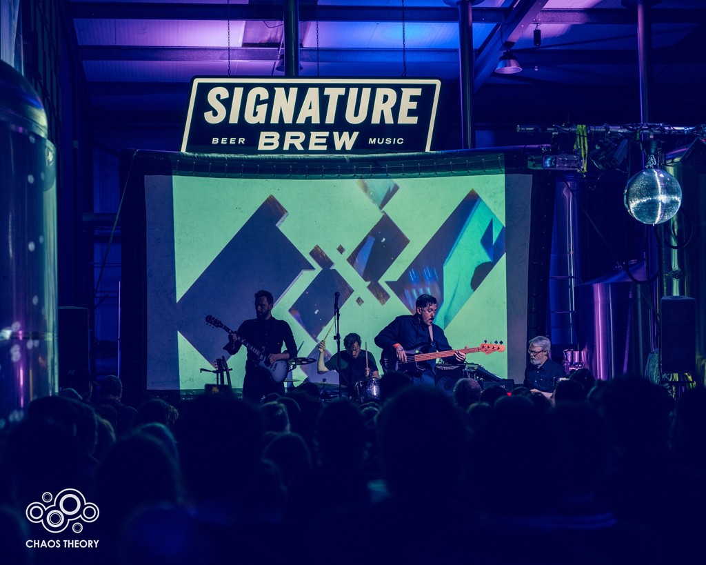Poly-Math (@polymathrock) on Twitter photo Well, we had an absolutely amazing time over the weekend playing for <a href="/buttonpusherdiy/">bUTTONpUSHER</a> at <a href="/jtsoar/">JT Soar</a> in Nottingham, and @chaostheorymusic at <a href="/signaturebrewbh/">Signature Brew Blackhorse Rd</a> in London!
We've got one more show this Saturday at @roughtradebristol !
Get tickets:
poly-math.net/tour Well, we had an absolutely amazing time over the weekend playing for <a href="/buttonpusherdiy/">bUTTONpUSHER</a> at <a href="/jtsoar/">JT Soar</a> in Nottingham, and @chaostheorymusic at <a href="/signaturebrewbh/">Signature Brew Blackhorse Rd</a> in London!
We've got one more show this Saturday at @roughtradebristol !
Get tickets:
poly-math.net/tour