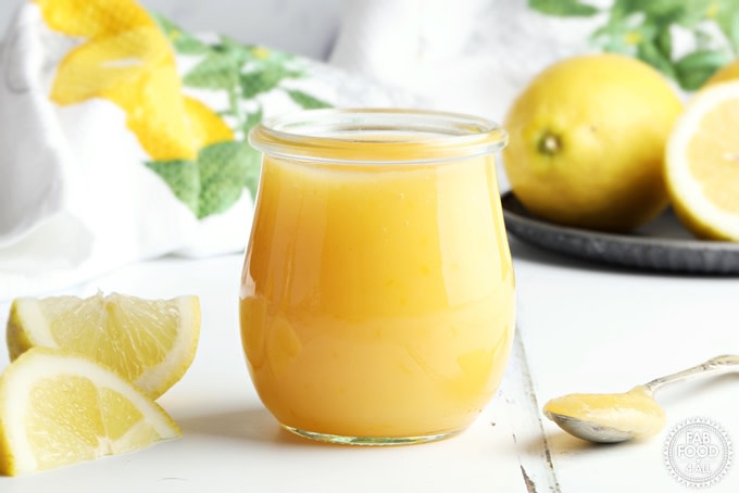 My Granny's Quick Lemon Curd is the easiest and tastiest lemon curd recipe you'll find! No sieving, double boiler or endless stirring - takes just 5 minutes to make! fabfood4all.co.uk/grannys-quick-… #lemoncurd #fruitcurd #lemon #recipes #foodies