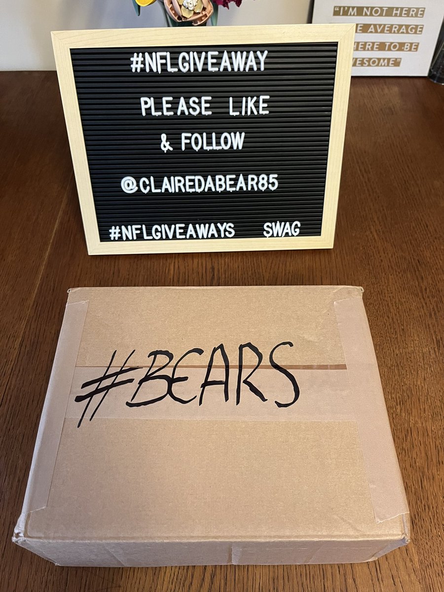 To celebrate the #NFLDraft I’m doing a #NFLGIVEAWAY #BEARS #Mystery box #Giveaway For a chance to #WIN You MUST follow @clairedabear85 & RT & like this link The #Giveaway will run till 2nd of May & is open 2 fans #NFL globally. #GoBears #DaBears #BearDown #OnTheClock #ThePickIsIn