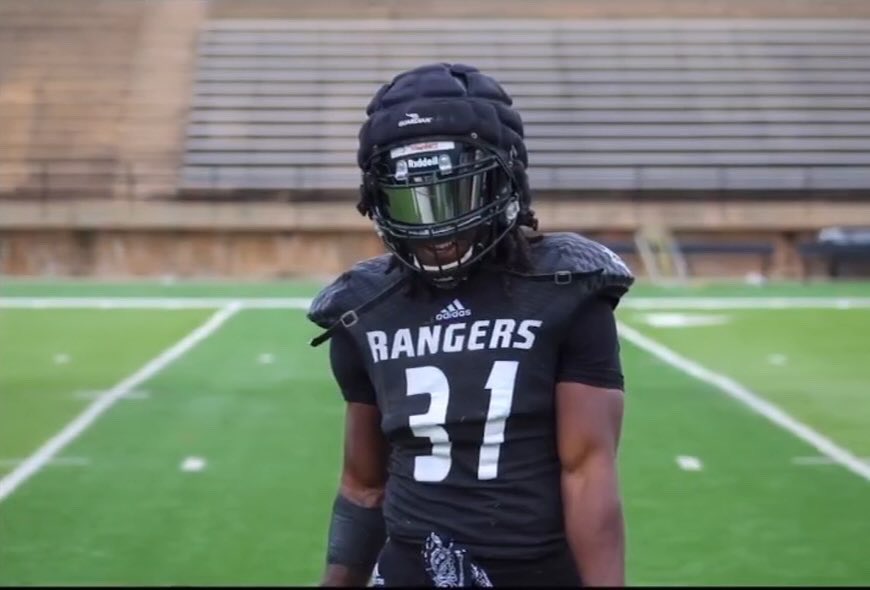 Joseph D Saunders (@josoflyy) on Twitter photo Big dawg 🐶🐶 Big dawg 🐶🐶