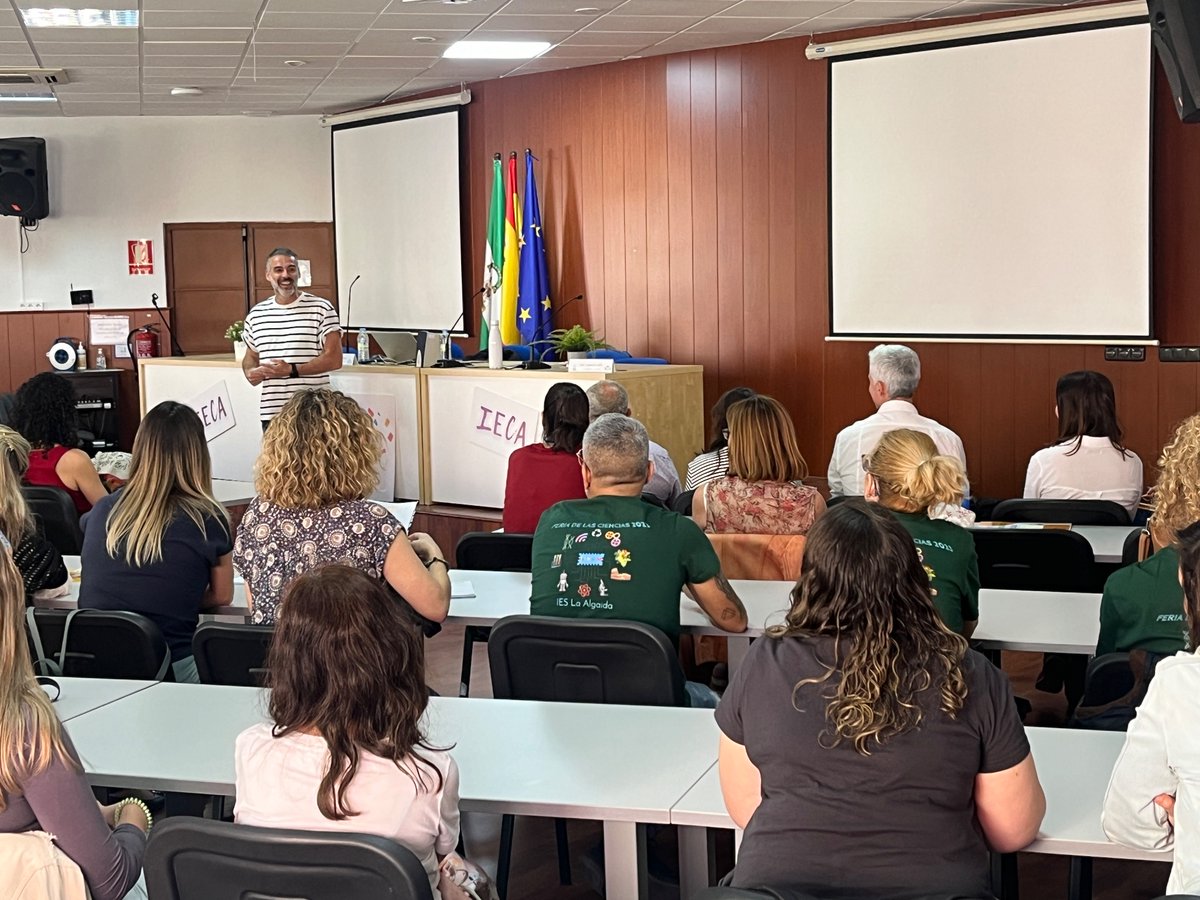 Centro del Profesorado de Cádiz tweet media