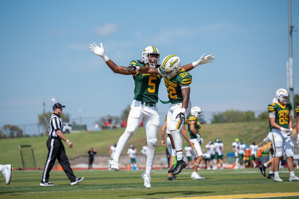 Blessed to say I’ve received an offer from Missouri Southern state University 🦁🏁 @GWCfootball @JerodAlton